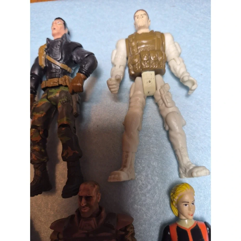 Action Figures 4